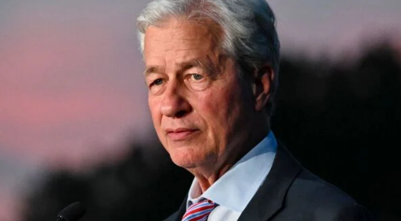 Jamie Dimon Says AI Cut 40% of Jobs in Some JPMorgan Units